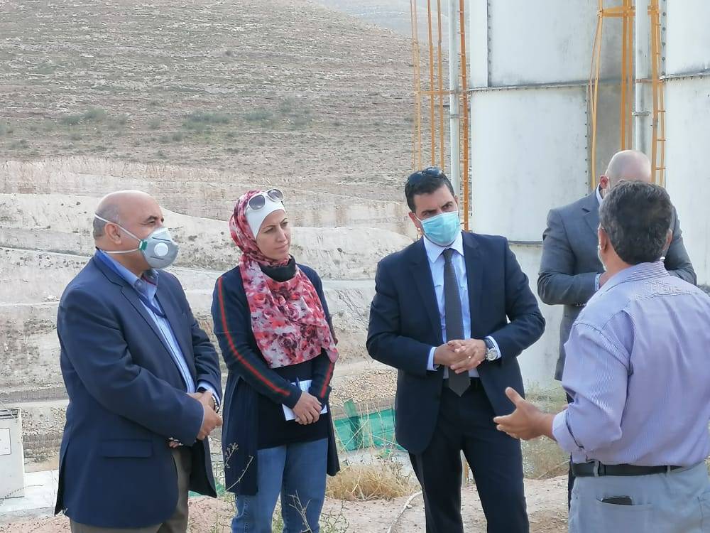 جوله تفقدية لوزير المياه والري على مشروع تعليه سد الواله وسد الموجب