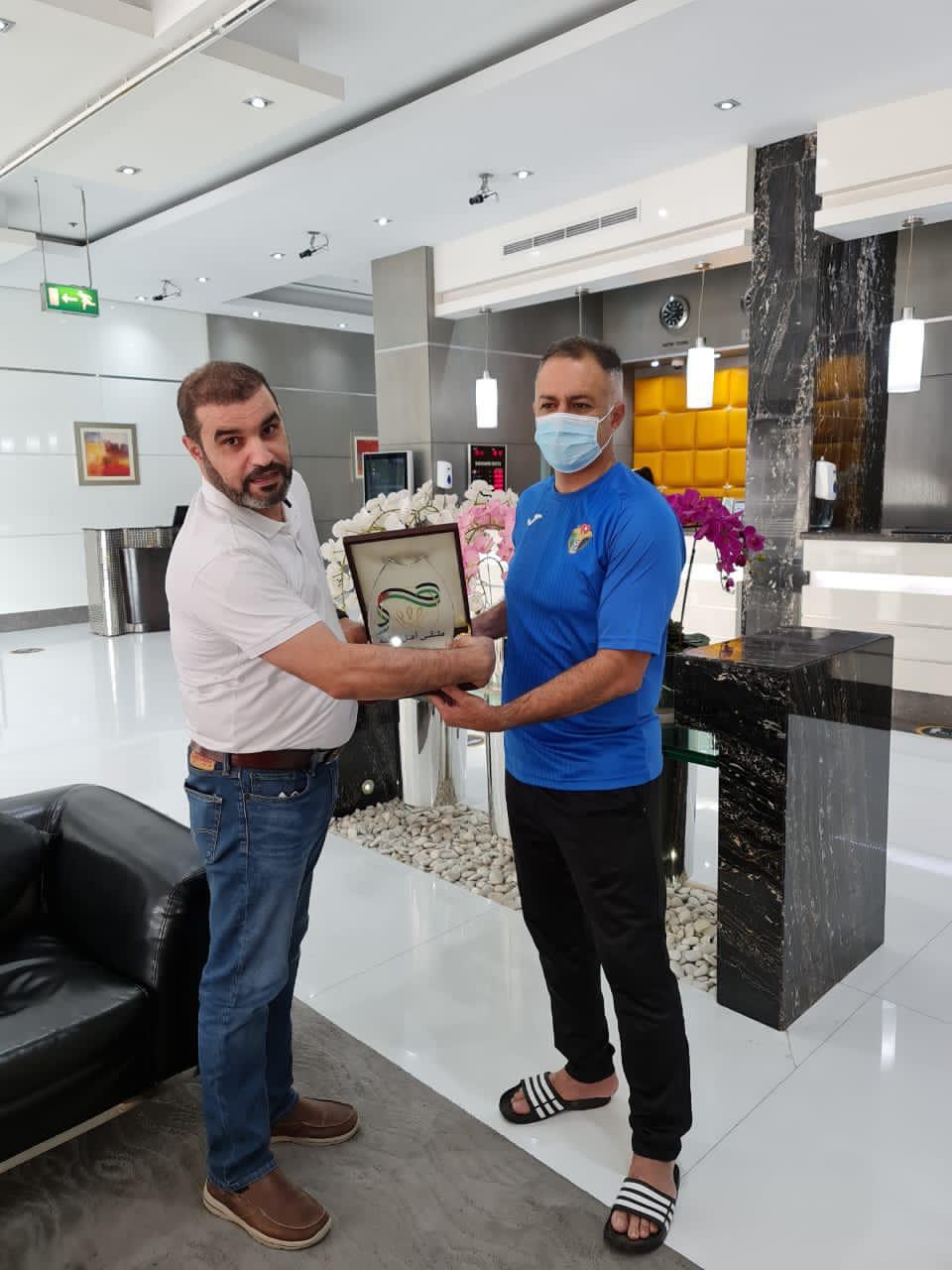 ملتقى اهل الهمة يكرم  بعثة المنتخب الوطني الاردني 