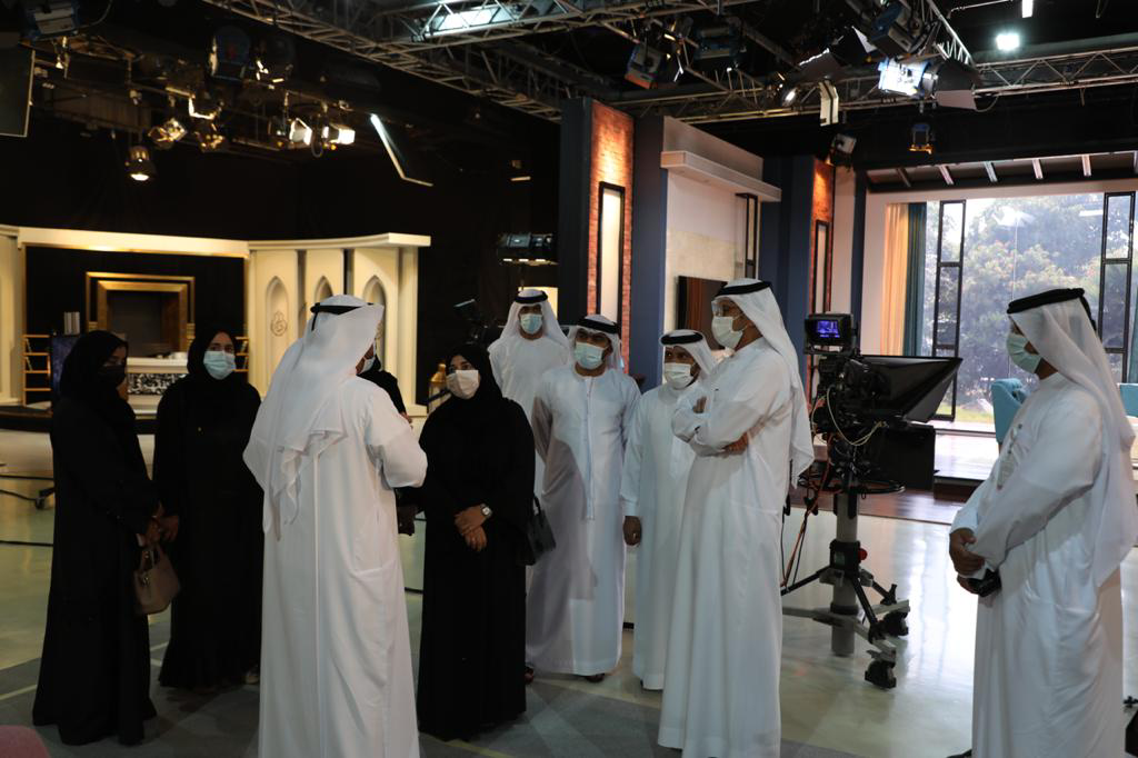لجنة شؤون التربية والتعليم والشباب والثقافة والاعلام بالمجلس الاستشاري تزور هيئة الشارقة للإذاعة والتلفزيون وتطلع على خططها ومشاريعها الإعلامية