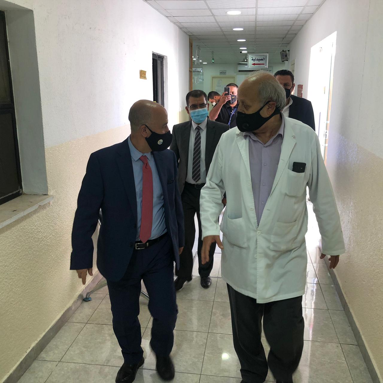 بالصور والفيديو .. الهياجنة يتفقّد الإجراءات الصحية في معان والعقبة 