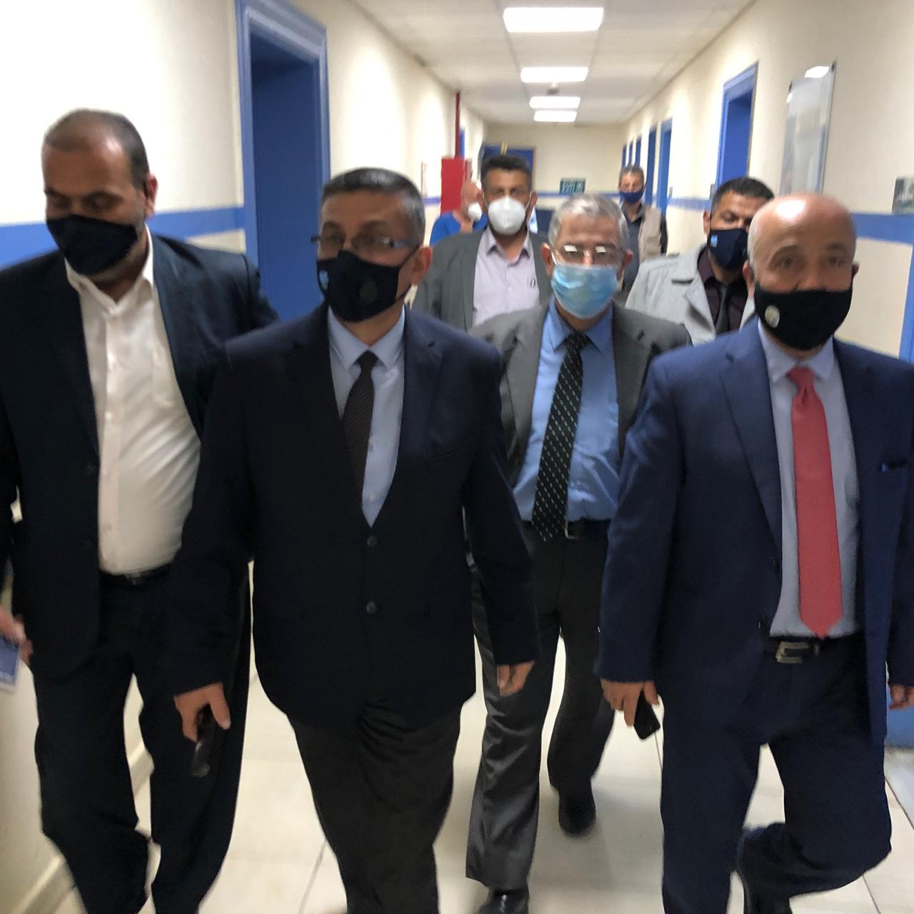 بالصور والفيديو .. الهياجنة يتفقّد الإجراءات الصحية في معان والعقبة 