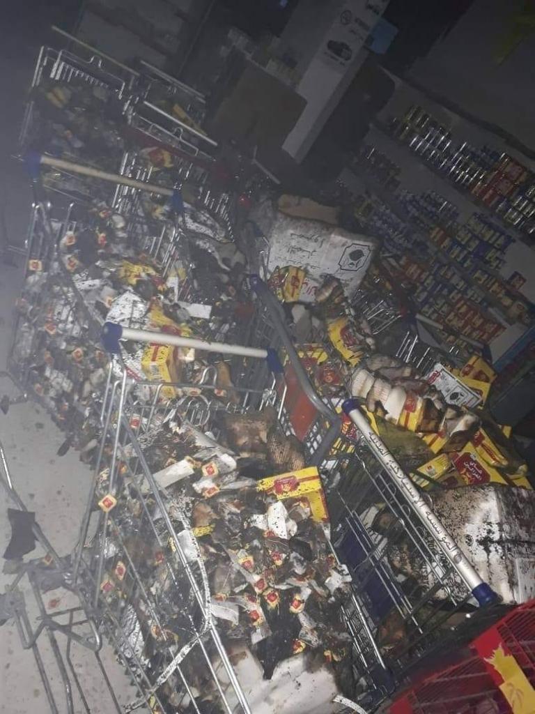 حريق يأتي على المؤسسة الاستهلاكية المدنية في لواء الرمثا