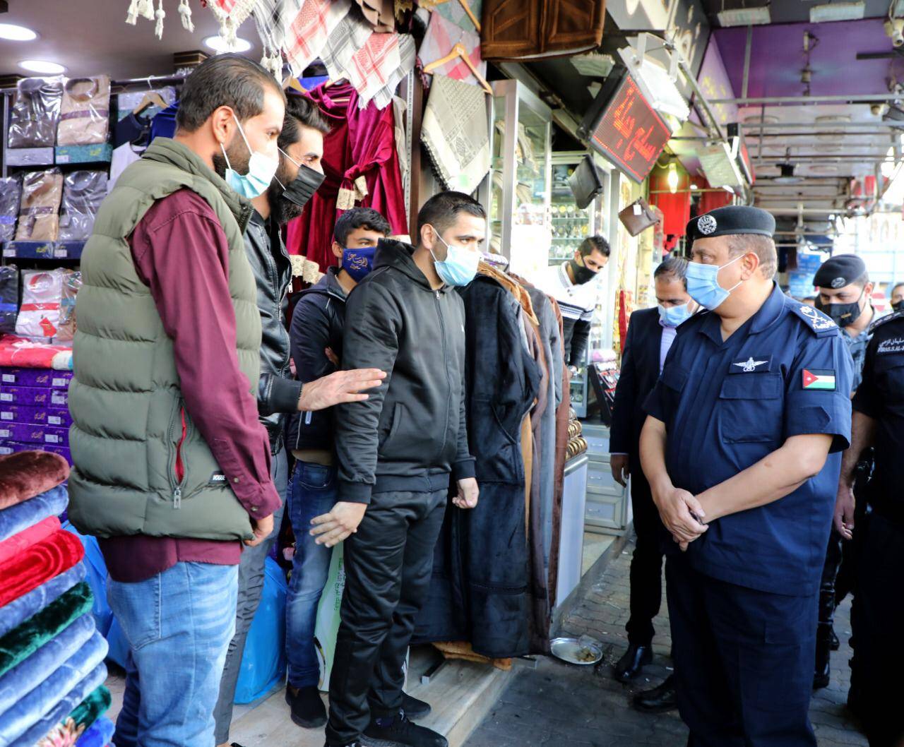 الحواتمة: نتابع نتائج الحملات الأمنية والحلول، والعمل الأمني لا ينتهي ولن نسمح لأي كان بالتعدي على حقوق الآخرين