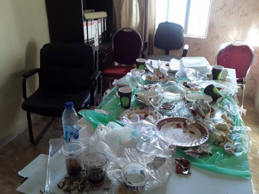 قاعة الكرك الرياضية.. نقص في الخدمات وغياب الصيانة الدورية