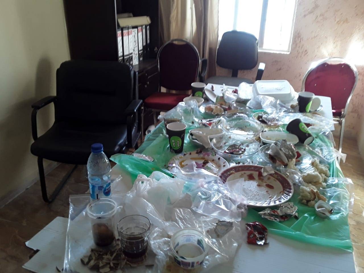 قاعة الكرك الرياضية.. نقص في الخدمات وغياب الصيانة الدورية