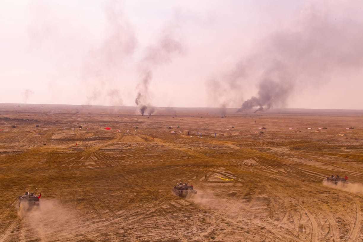 رئيس هيئة الأركان المشتركة يتابع التمرين العسكري (سيف العرب) .. صور 