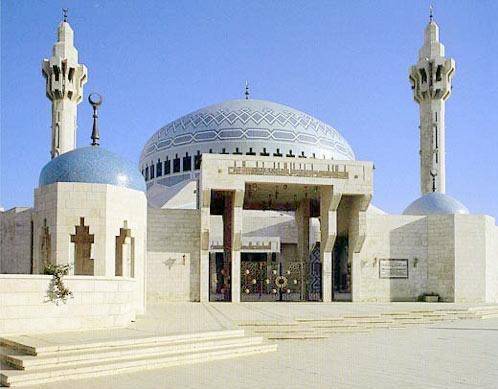 الاوقاف : رفع الحظر لأداء صلاة الجمعة من الساعة 11.15 ولغاية 12.15 ظهرا