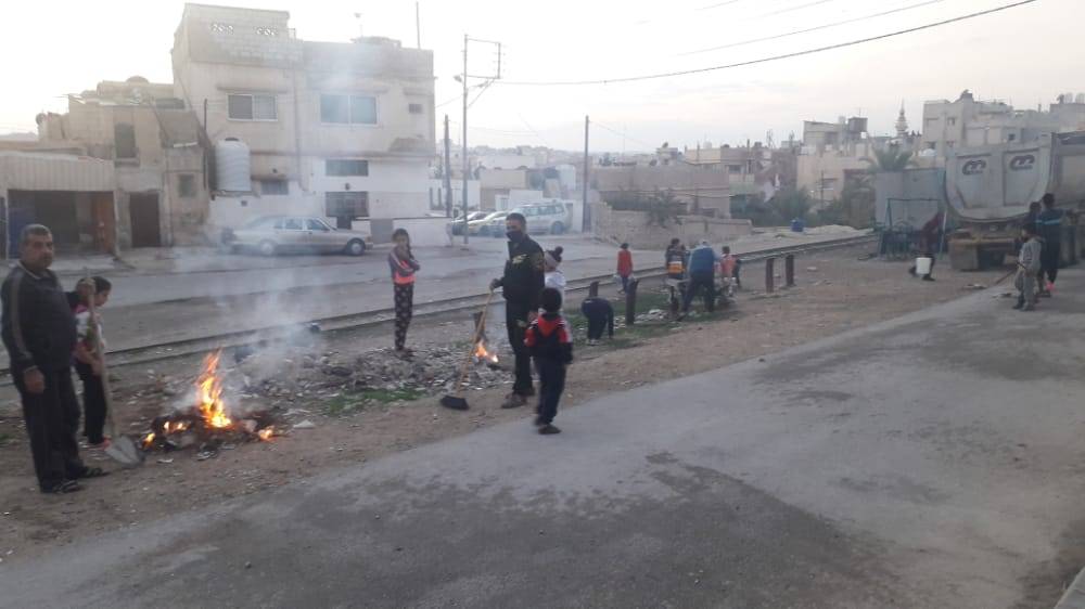 شباب منطقة جناعة بمحافظة الزرقاء ينفذون مبادرة مجتمعية بعنوان مبادرة الخير والعطاء .. صور