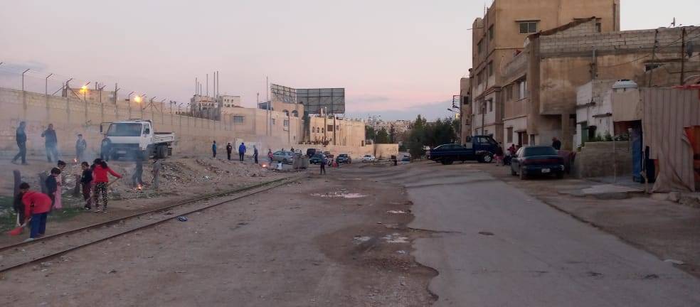 شباب منطقة جناعة بمحافظة الزرقاء ينفذون مبادرة مجتمعية بعنوان مبادرة الخير والعطاء .. صور