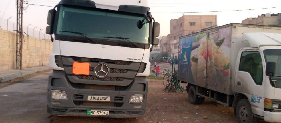 شباب منطقة جناعة بمحافظة الزرقاء ينفذون مبادرة مجتمعية بعنوان مبادرة الخير والعطاء .. صور