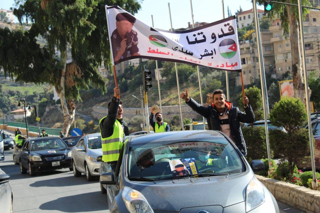 أبناء السلط يطلقون مبادرة (قدوتنا سيدنا وسلامتنا بكمامتنا ) لمكافحة فيروس كورونا