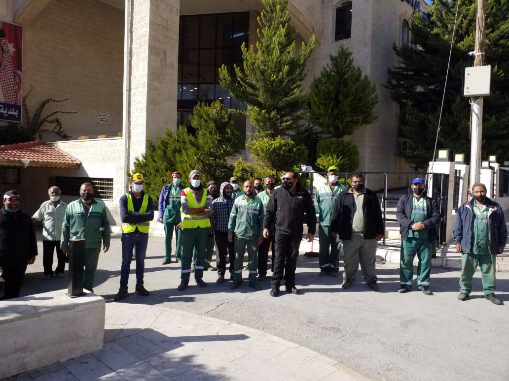 أبناء السلط يطلقون مبادرة (قدوتنا سيدنا وسلامتنا بكمامتنا ) لمكافحة فيروس كورونا