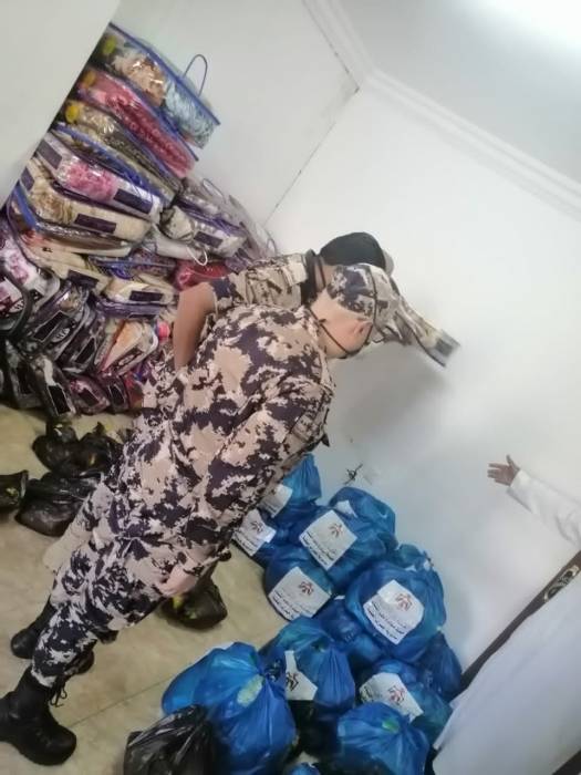 الجمارك تنفذ مبادرة دفء الشتاء في جمرك العقبة