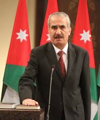 وزير الداخلية يعتذر عن استقبال المهنئين