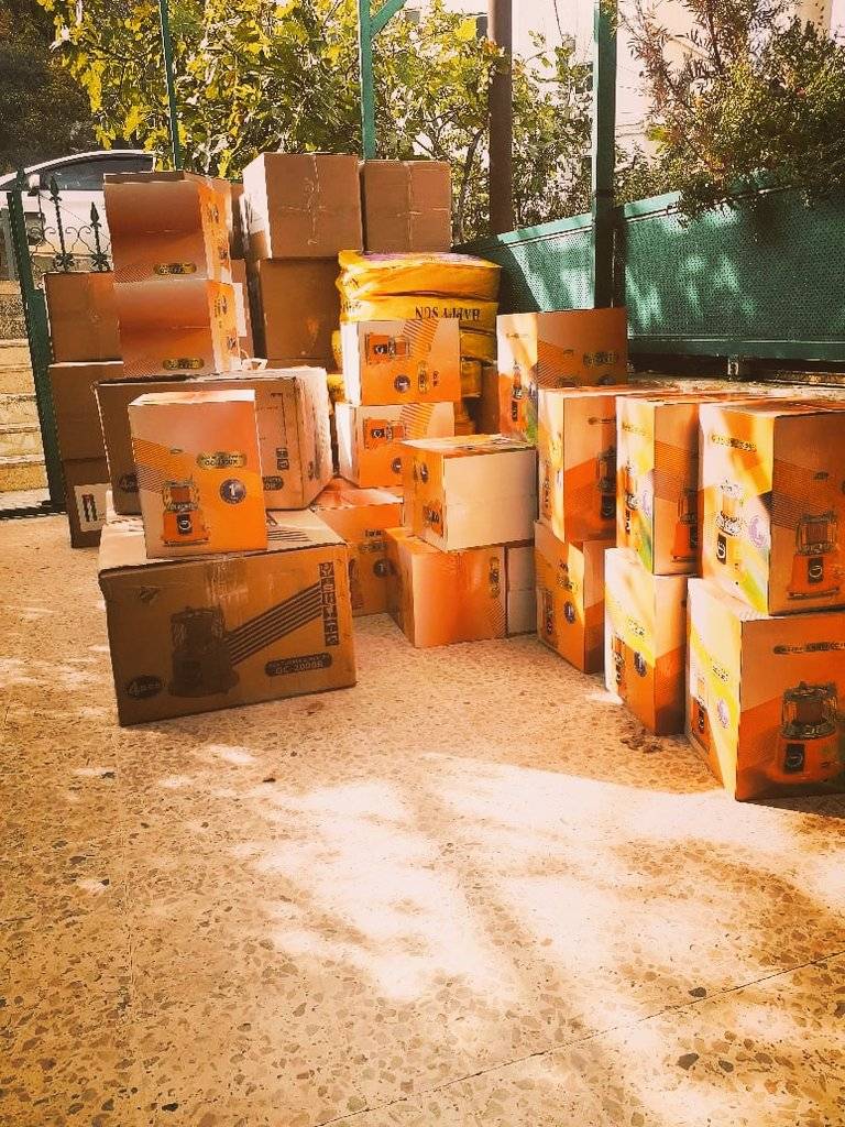 بدعم من وزير التنمية .. مجموعة من الشباب ينفذون مبادرة تطوعية بعنوان (فزعتنا لأهلنا)