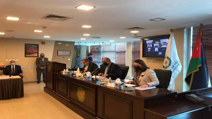 رئيس الوزراء : استمرار استقرار الوضع الوبائي سيدفعنا إلى تخفيف ساعات الحظر