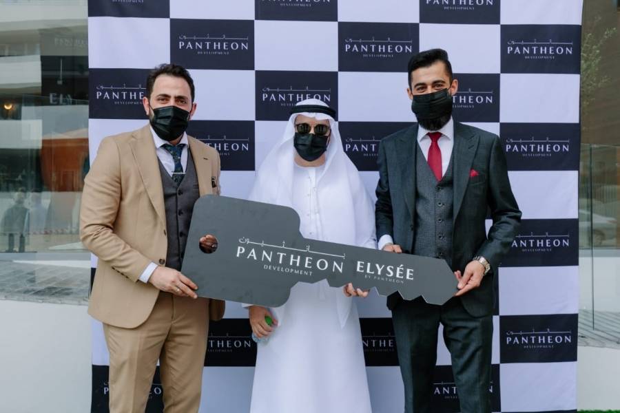 الشارقة : بانثيون للتطوير العقاري تسلم مشروع الإليزيه1