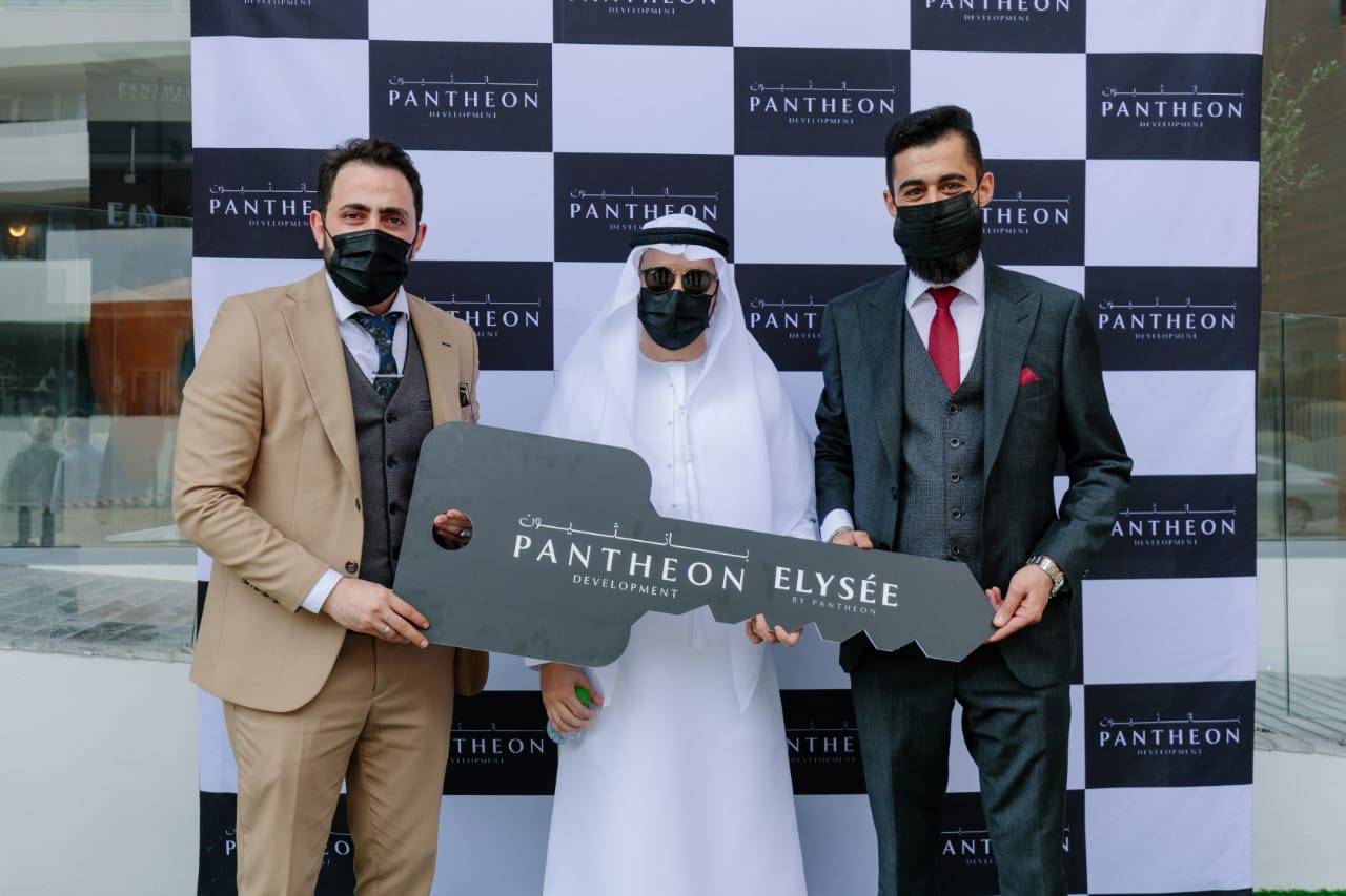 الشارقة : بانثيون للتطوير العقاري تسلم مشروع الإليزيه1  