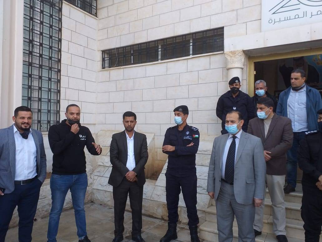 مؤسسة شباب 42 بمحافظة مادبا تطلق مبادرة مادبا لإيصال السلام والتسامح .. صور