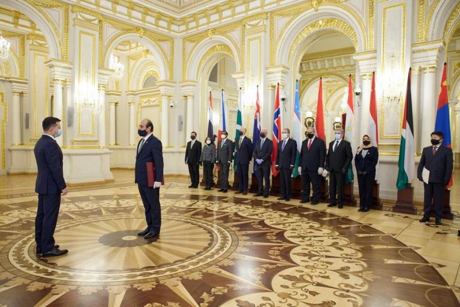 السفير الأردني لدى تركيا إسماعيل الرفاعي،يقدم  أوراق اعتماده،  كسفير مفوض وفوق العادة (غير مقيم) للمملكة الأردنية الهاشمية، لدى أوكرانيا.