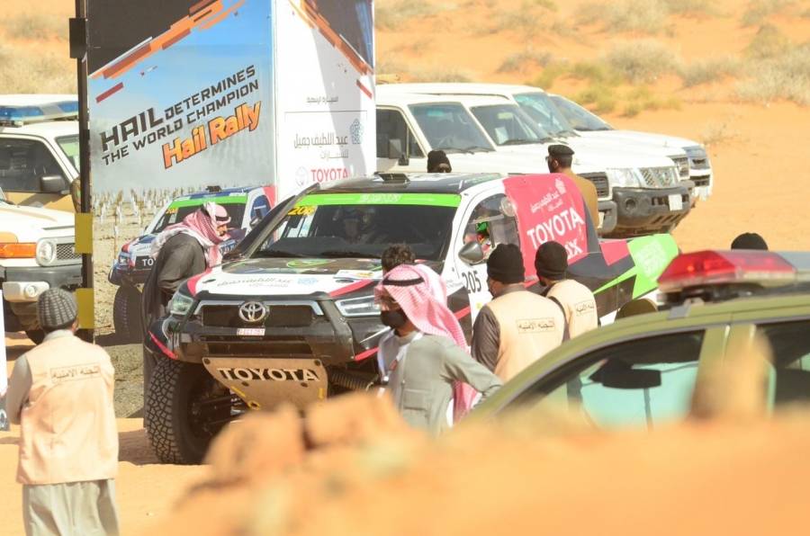 الإسباني كارلوس يتصدر المرحلة الأولى في الجولة الخامسة من كأس العالم