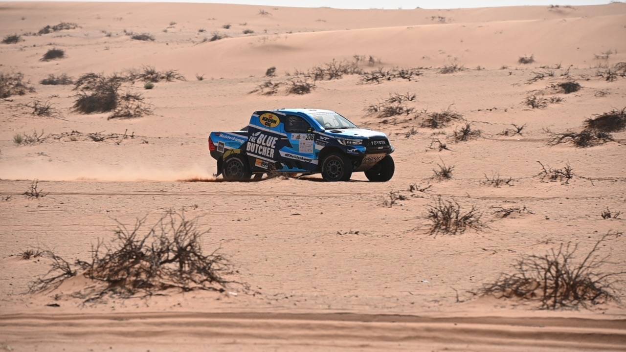 الإسباني كارلوس يتصدر المرحلة الأولى في الجولة الخامسة من كأس العالم