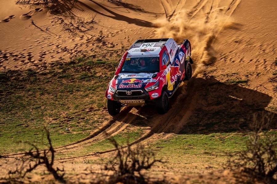 العطيَّة يفوز بلقب باخا حائل 2 ولقب كأس العالم للراليات الصحراوية القصيرة