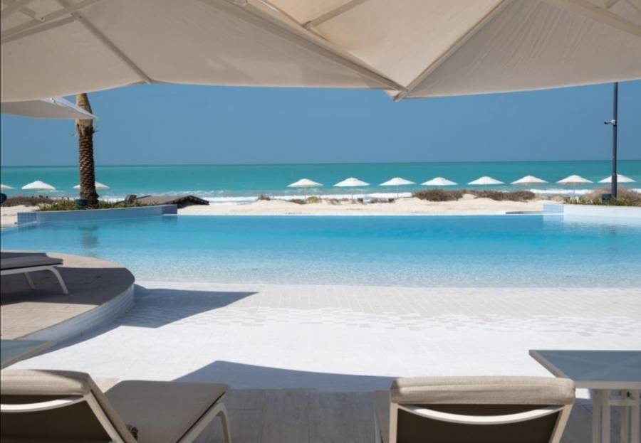 احتفلوا بموسم الأعياد في منتجع جميرا جزيرة السعديات