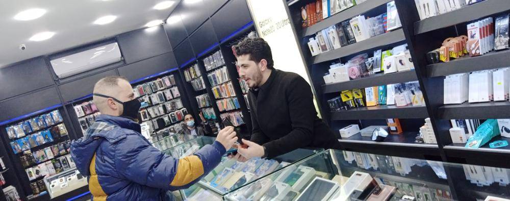 مديرية شباب المفرق تقوم بعمل مبادرة (كمامتك سلامتك) 