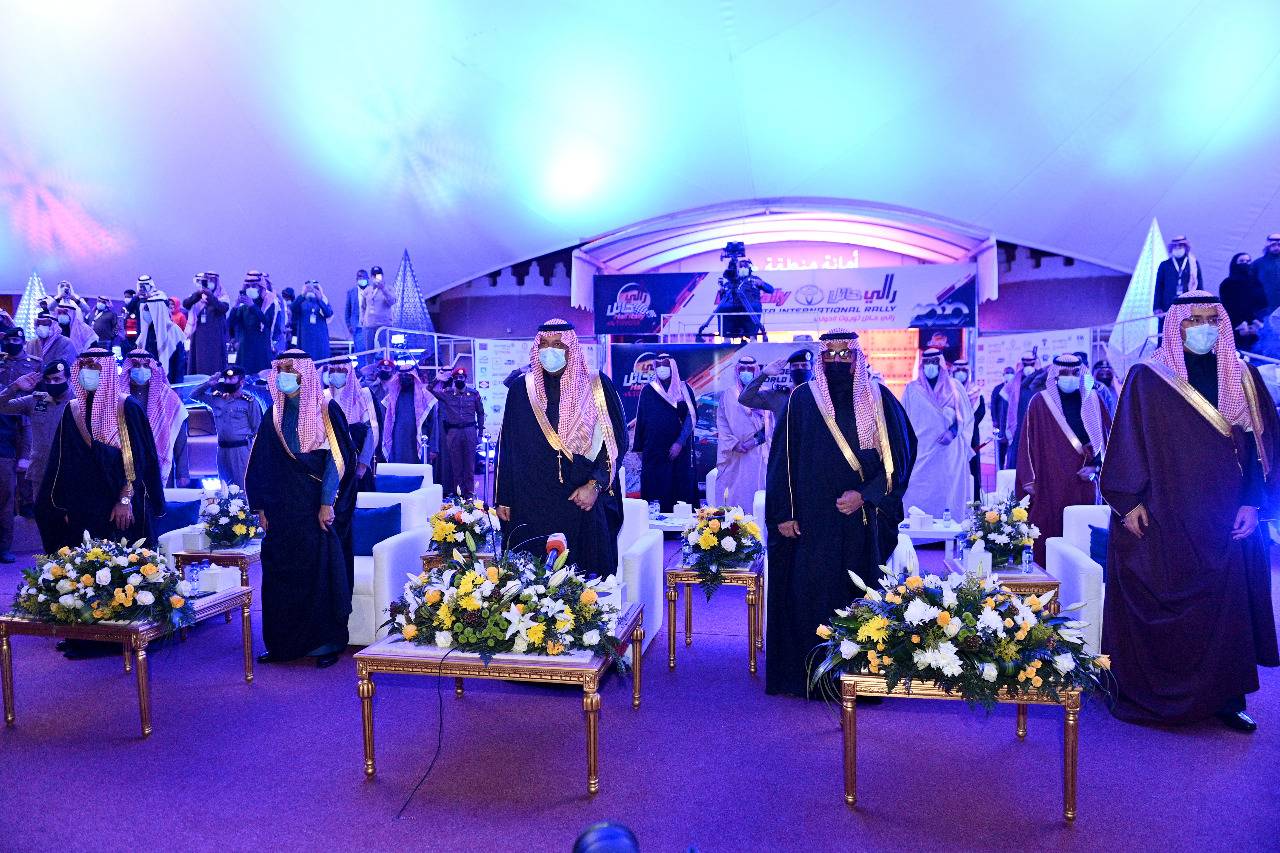 الأمير عبدالعزيز بن سعد يتوج حائل عاصمة للراليات العالمية