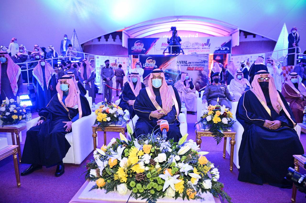 الأمير عبدالعزيز بن سعد يتوج حائل عاصمة للراليات العالمية