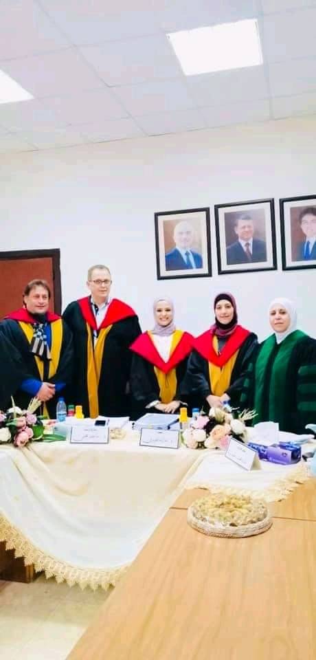 الدكتورة ثروت الخالدي .. الف مبارك الدكتوراه بتقدير امتياز