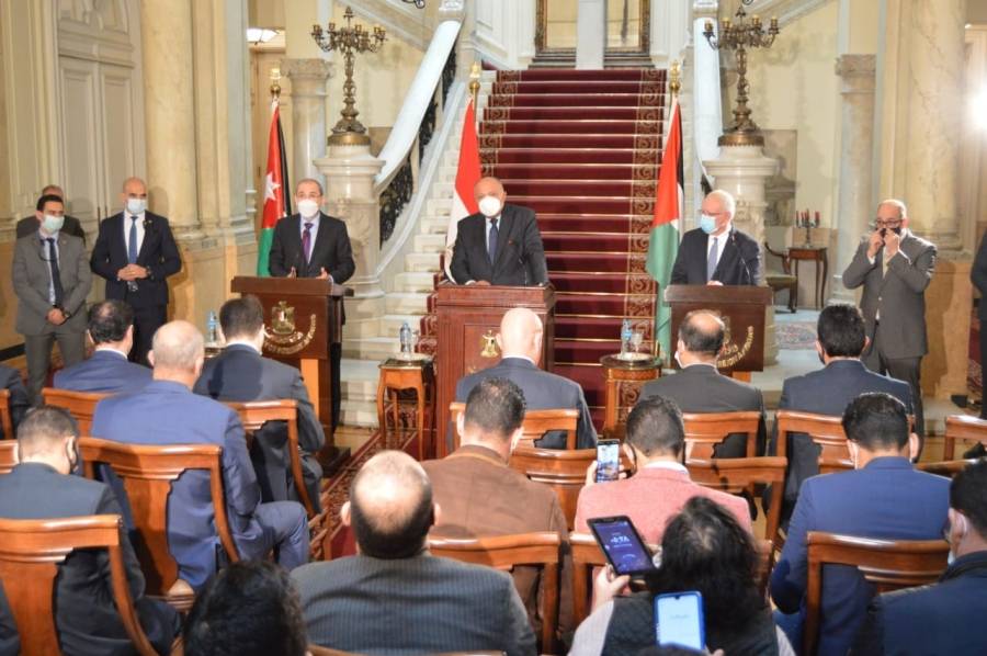 الصفدي يؤكد ضرورة بلورة تحرك فاعل للتصدي للإجراءات الإسرائيلية اللاشرعية التي تقوض حل الدولتين