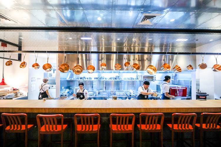 احتفلوا بأجواء رائعة بمناسبة رأس السنة الجديدة في مطعم ماستر شيف ذا تي في إكسبيرينس