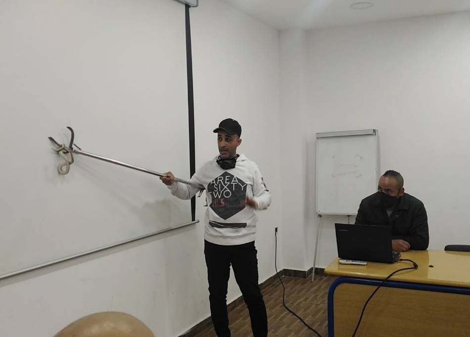 البحوث الزراعية ينظم دورة حول أنواع الأفاعي في الأردن