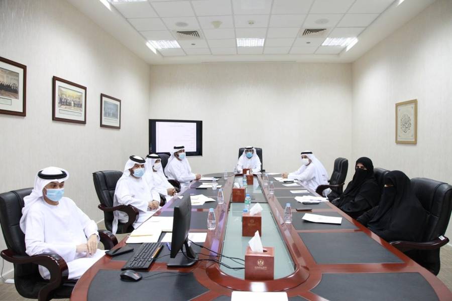 لجنة الشؤون الصحية والعمل والشؤون الاجتماعية بالمجلس الاستشاري للشارقة تبحث في مختلف الخدمات المقدمة خلال اجتماعها