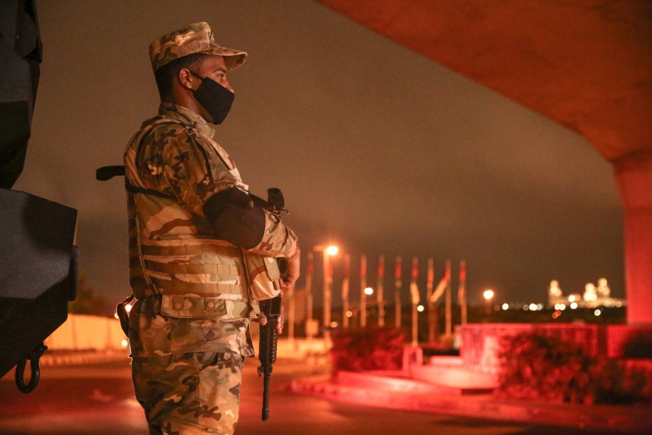 القوات المسلحة تنتشر على مداخل ومخارج محافظات المملكة