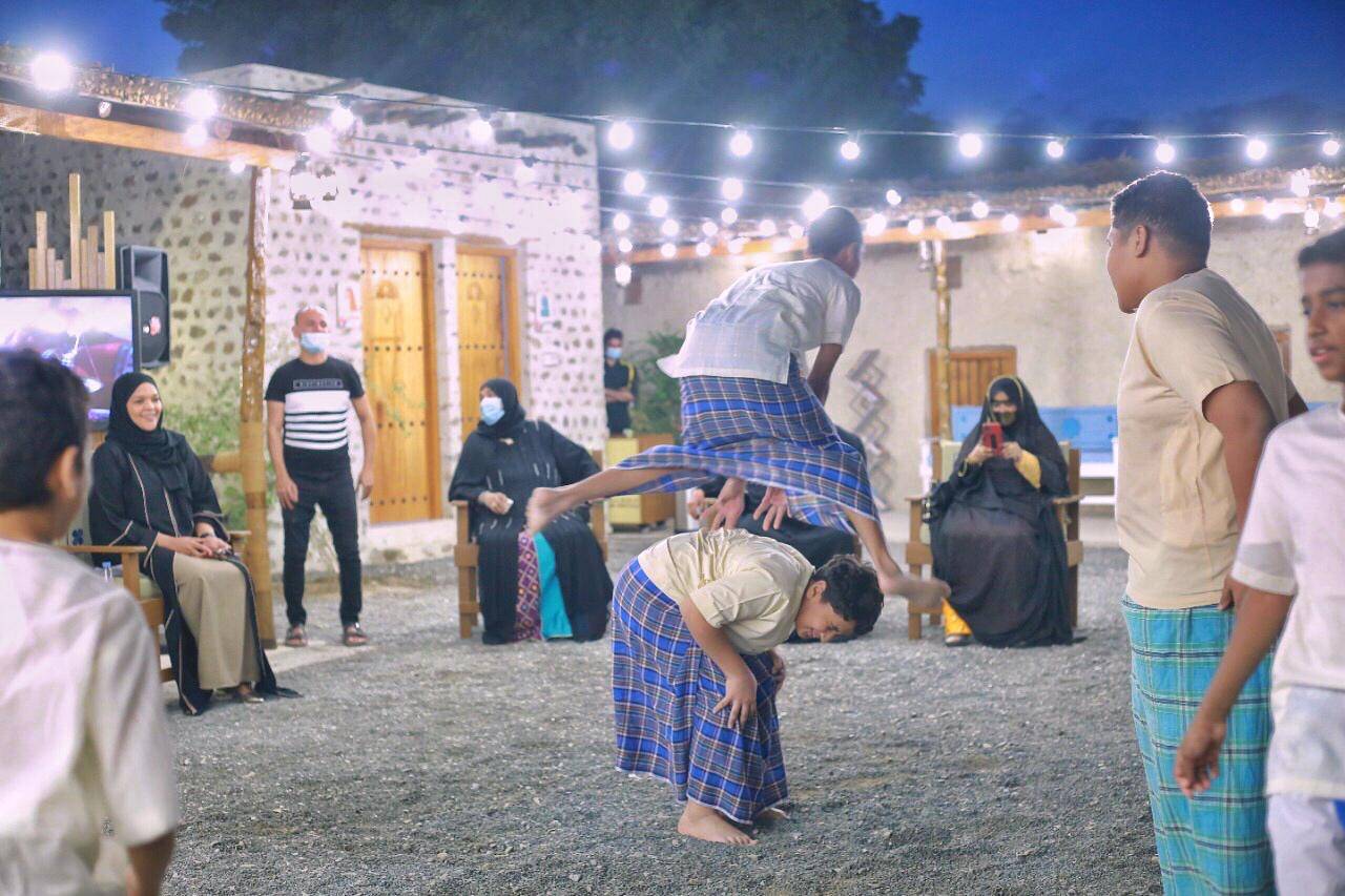 معهد الشارقة للتراث ينظم برنامج حماة الذاكرة ضمن مبادرة بركة التراث