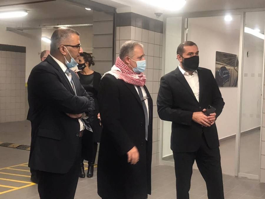 وزير العمل يزور أكاديمية جاكوار لاندروفر للتلمذة المهنية