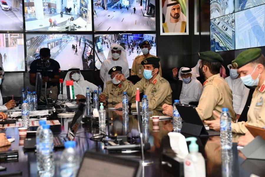 في إطار استعدادات دبي لاحتفالات رأس السنة القائد العام لشرطة دبي يتفقّد غرفة عمليات برج خليفة وبوليفارد محمد بن راشد