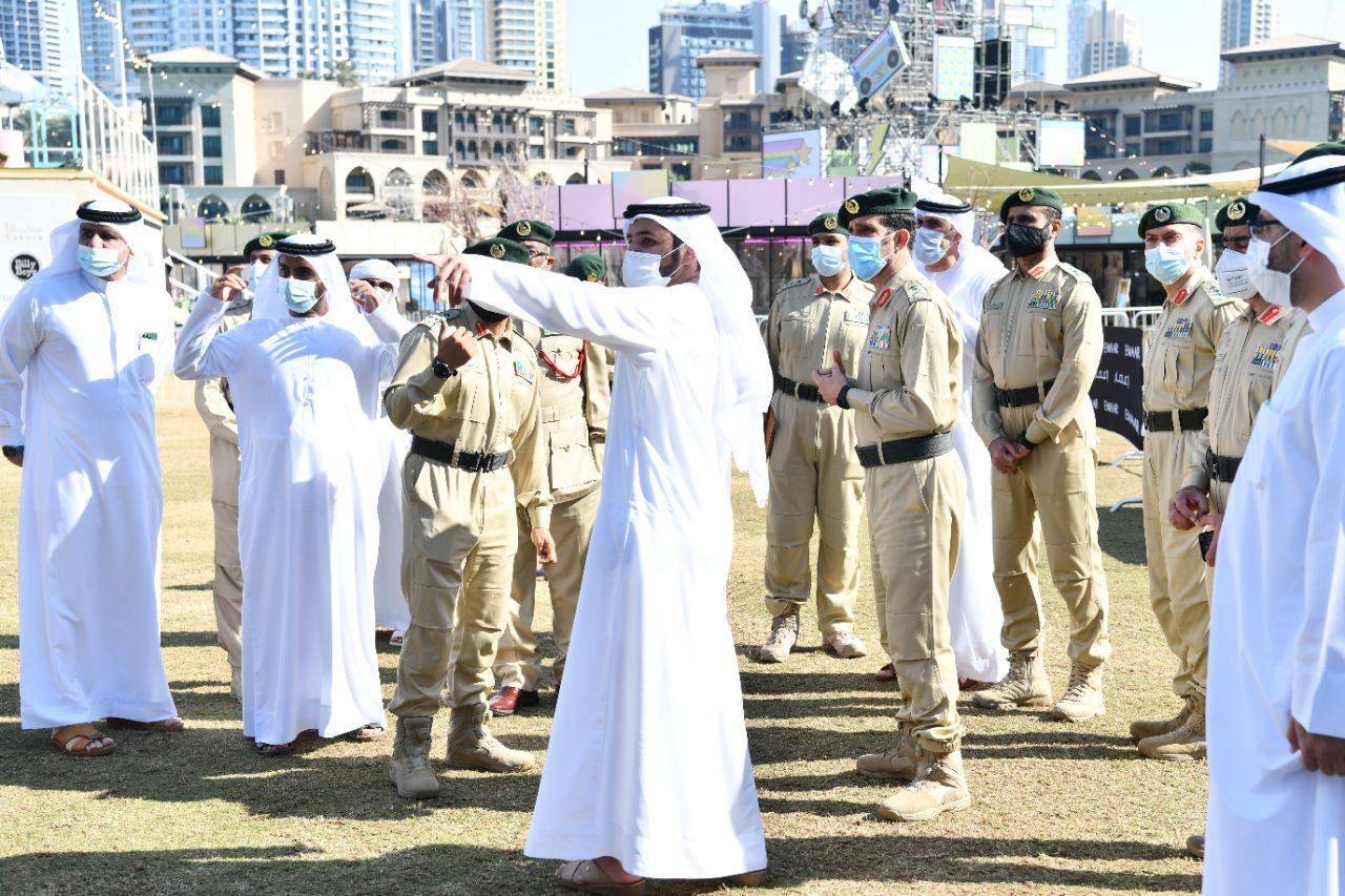 في إطار استعدادات دبي لاحتفالات رأس السنة القائد العام لشرطة دبي يتفقّد غرفة عمليات برج خليفة وبوليفارد محمد بن راشد