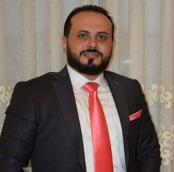 اشرف كمال النسور يشهر زواجه