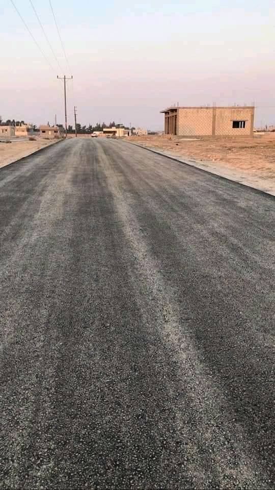 مديرية الخدمات الهندسية في بلدية المفرق الكبرى تبدأ بتنفيذ عطاء الخلطة الاسفلتية الساخنة لشوارع المدينة