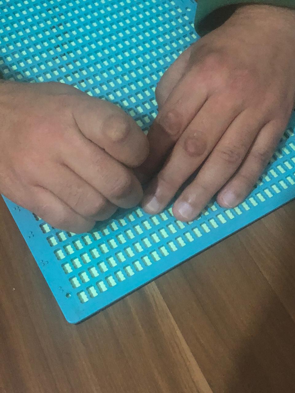 الملتقى الثقافي للمكفوفين يشارك العالم الاحتفال باليوم العالمي لطريقة برايل