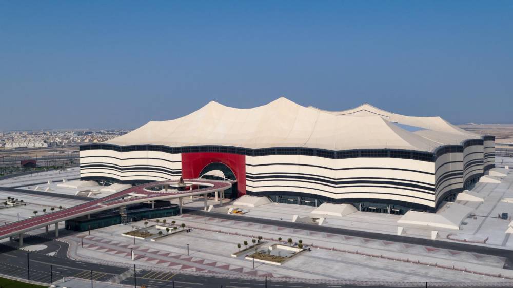 استمرار أعمال بناء وتجهيز استادات مونديال قطر 2022 رغم تحديات كورونا