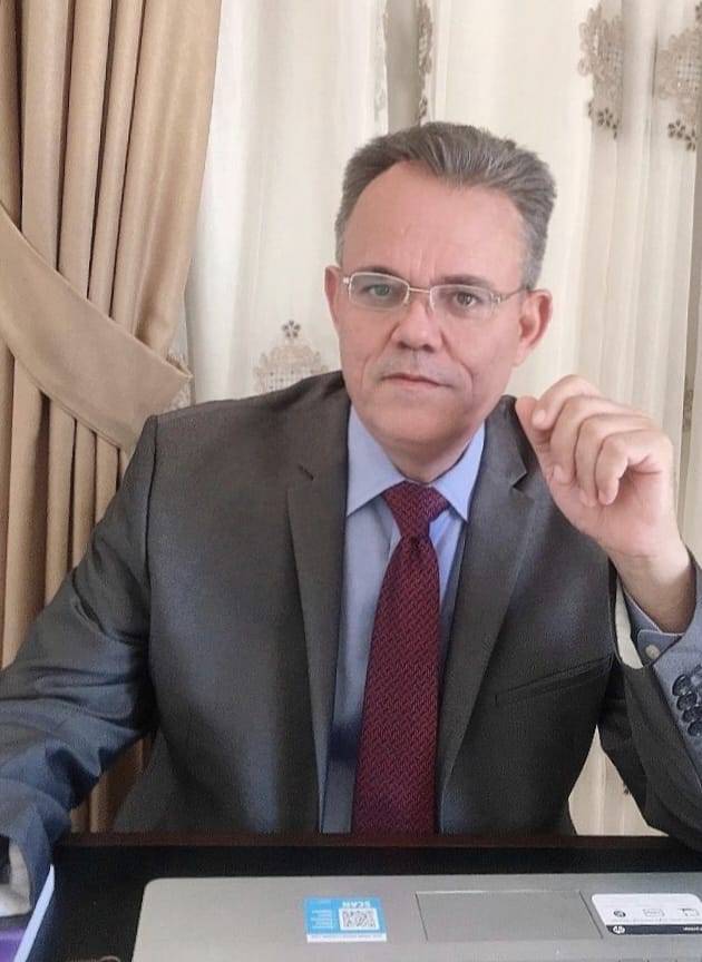 الفضائيات العربية والأقنعة المزيفة بقلم الدكتور عديل الشرمان