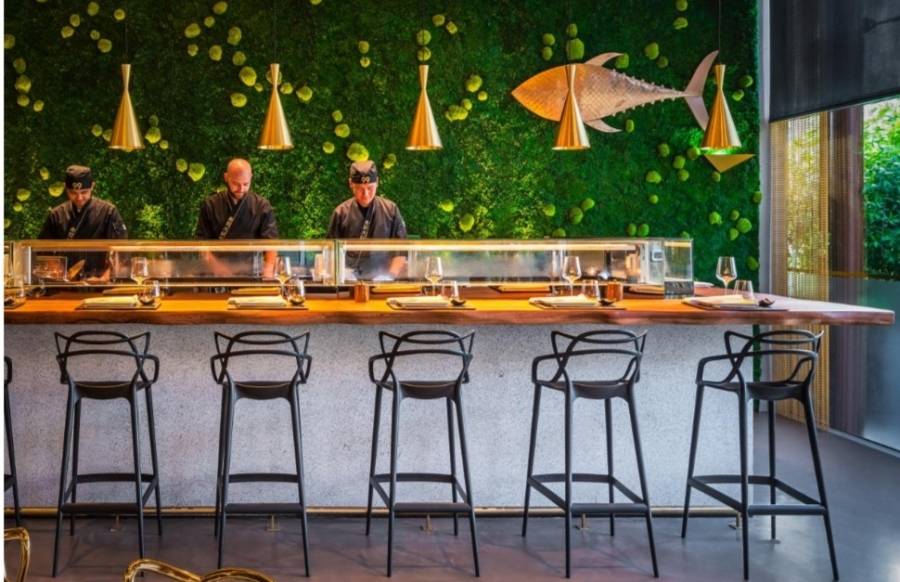 مطعم وبار 99 سوشي الشهير في دبي يقدم أطباقه عبر تطبيق دليڤرو