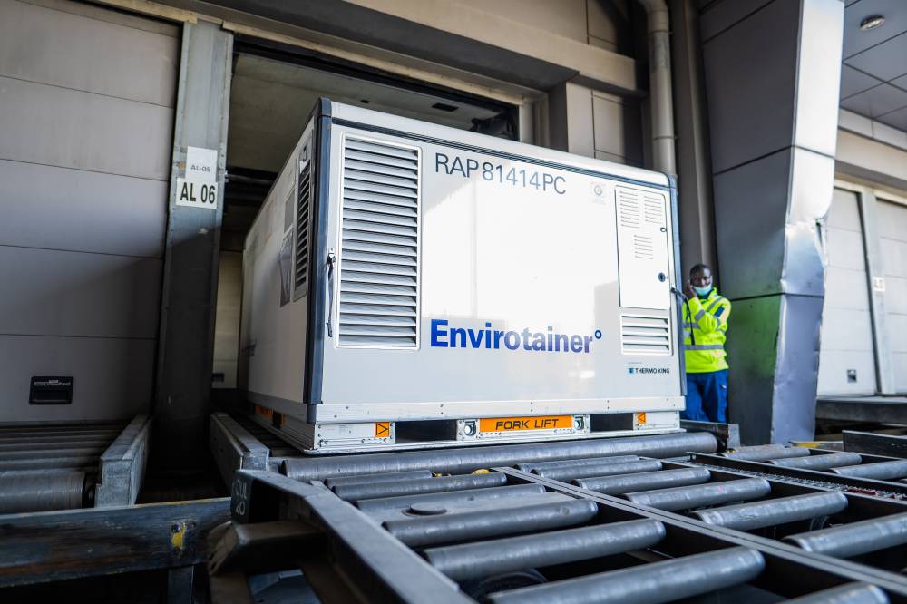 مطارات دبي وشركة مطار جي ام ار-حيدر أباد تعلنان عن تشكيل ممر لوجستي لتوزيع لقاحات كوفيد-19 على نطاق عالمي   