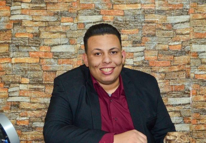 خبير برامجيات : الإستثمار فى التكنولوجيا لا بديل عنه فى ظل التحول الرقمى