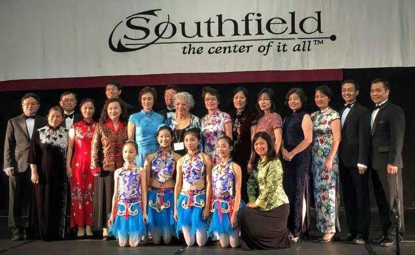 النشمية ندى دلقموني – رمز تعليم وثقافة السلام : (أمريكية – أردنية) وصلت إلى أعتاب جائزة نوبل للسلام مرتين والترشيح الثالث على الطريق / أجرى الحوار رئيس التحرير : المستشار محمد الملكاوي